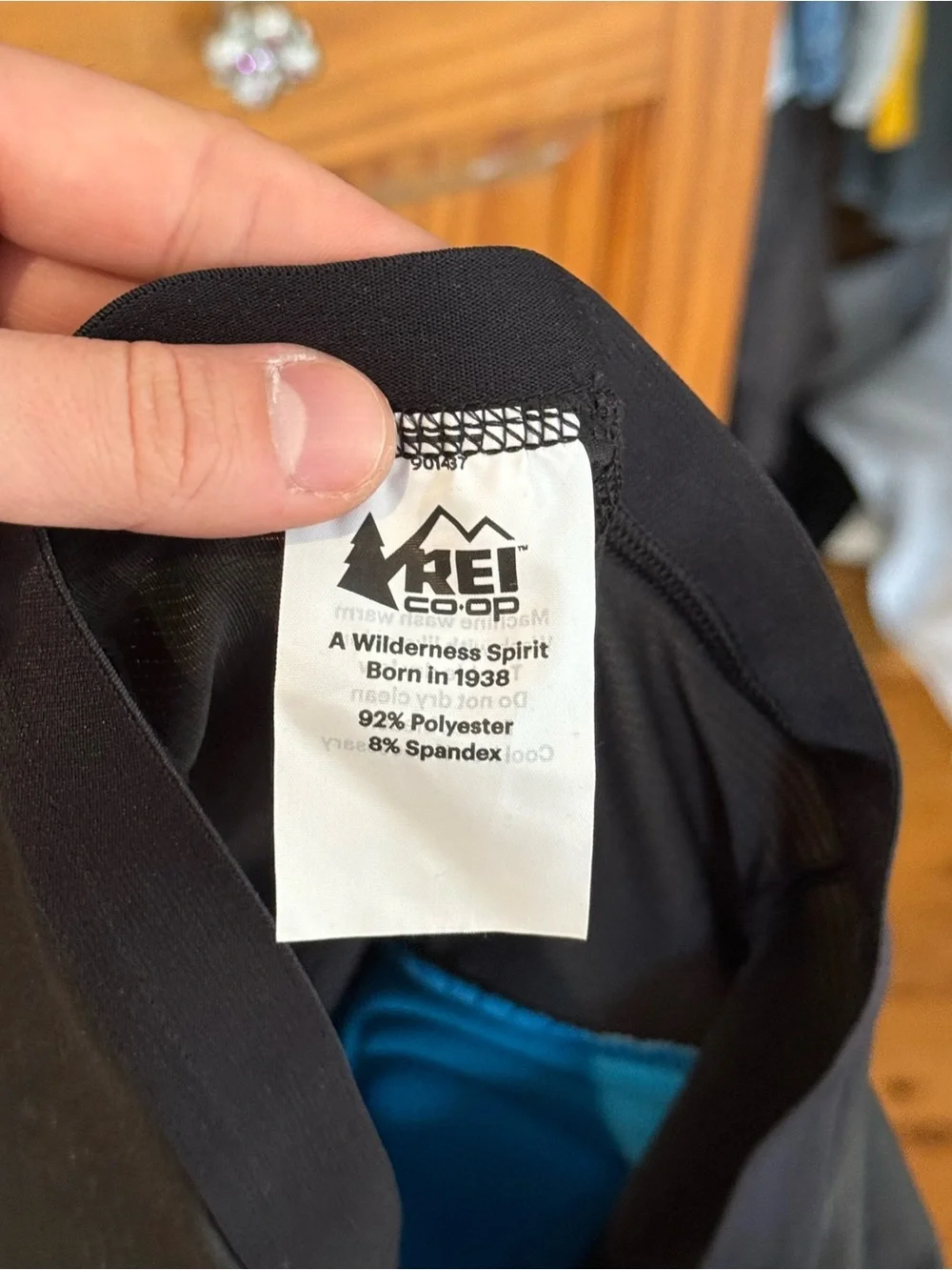 REI CO-OP Women's Medium Black Padded Bicycle Cycling Shorts Pockets Activewear